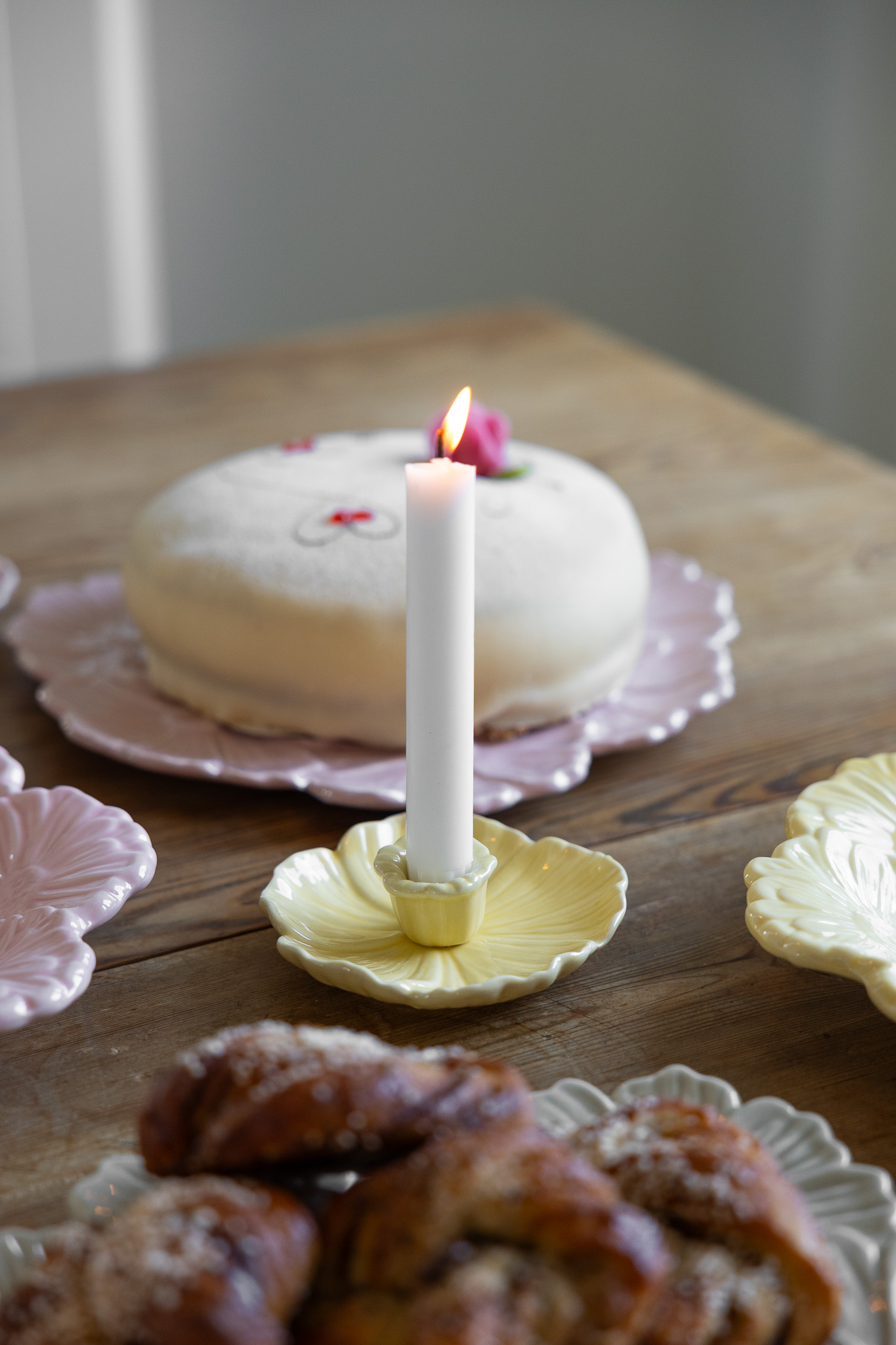 Botanik - Candle holder - Flower - Ceramic - Light yellow - Small - 2