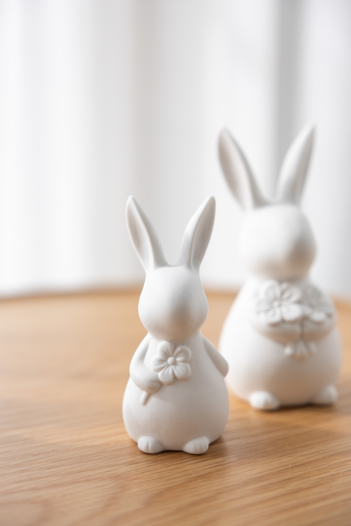 Alicia - Rabbit - Hare - Easter decoration - White Decoration