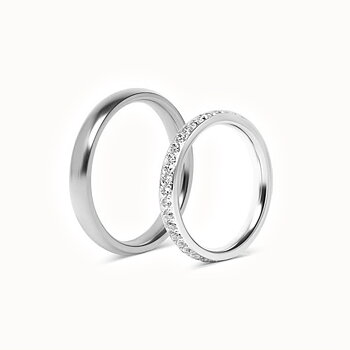 Sett med forlovelsesringer - 1 vanlig ring og 1 Forlovelsesring - 3 mm og 3 mm