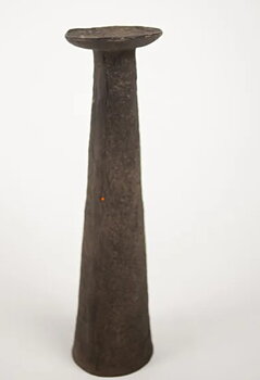 A. Indi ljusstake mörk 36