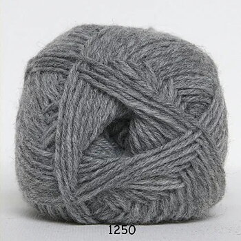 Hjertegarn Sock 4 Enfärgad Mörk grå 1250 Stickfasthet 30m/10 cm på stickor 3,00 mm
