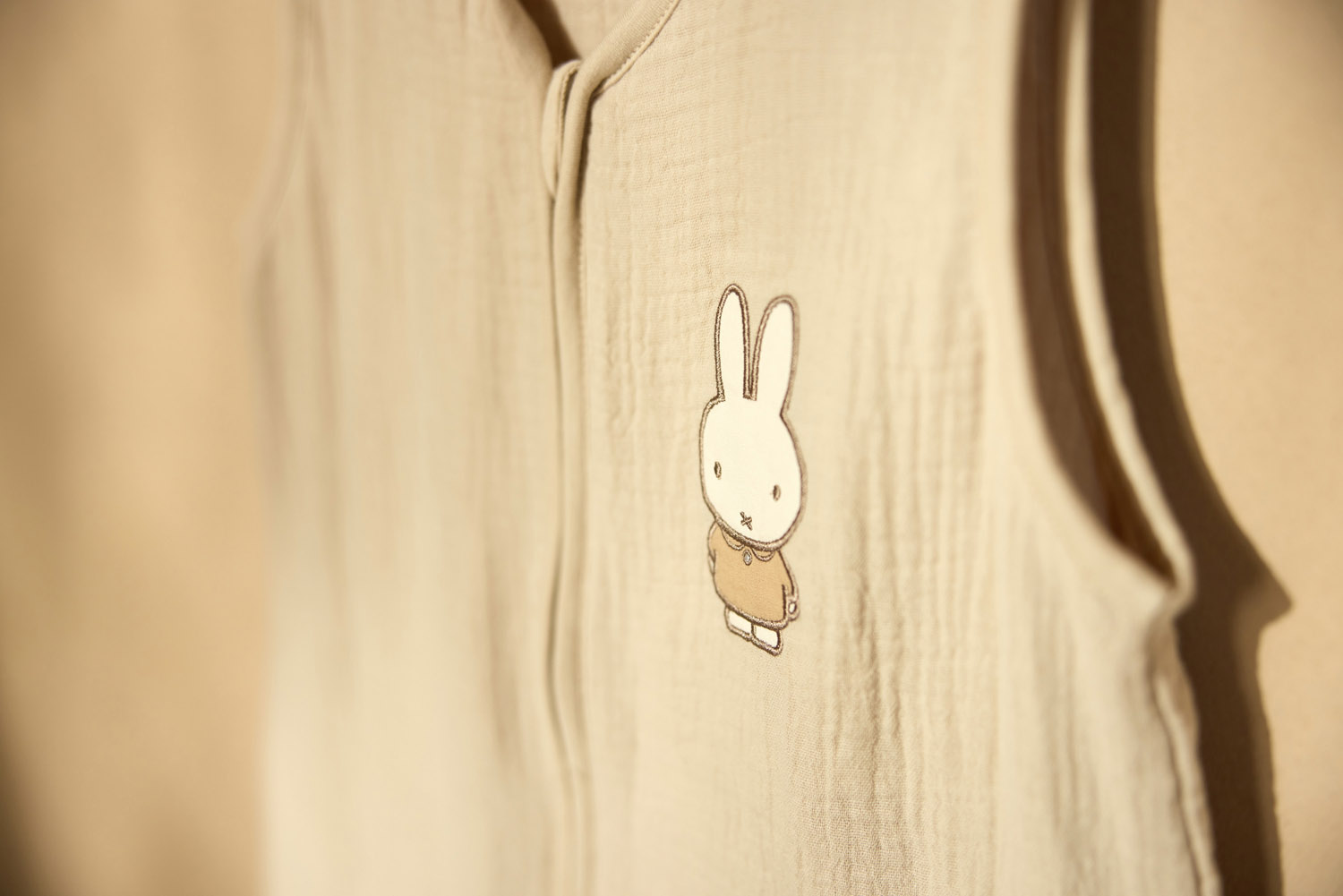 Jollein Sovpåse Jersey 70cm Miffy Family Farm																						 - 5