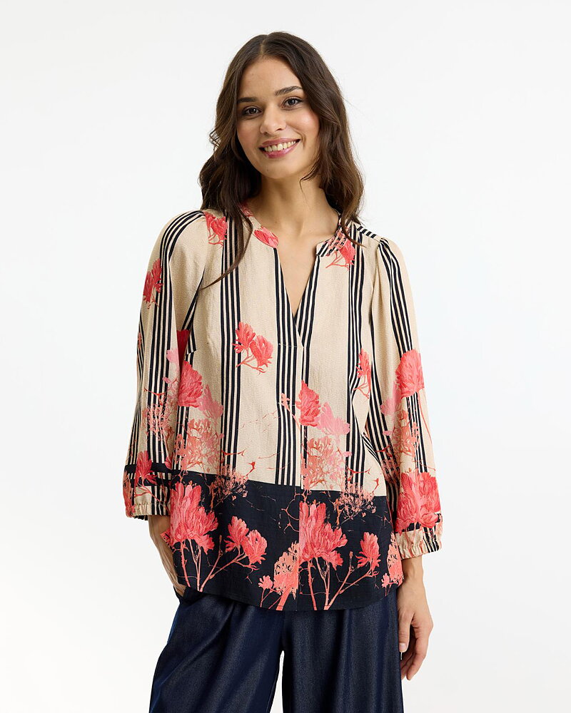 Blus Mira beige röda blommor och ränder