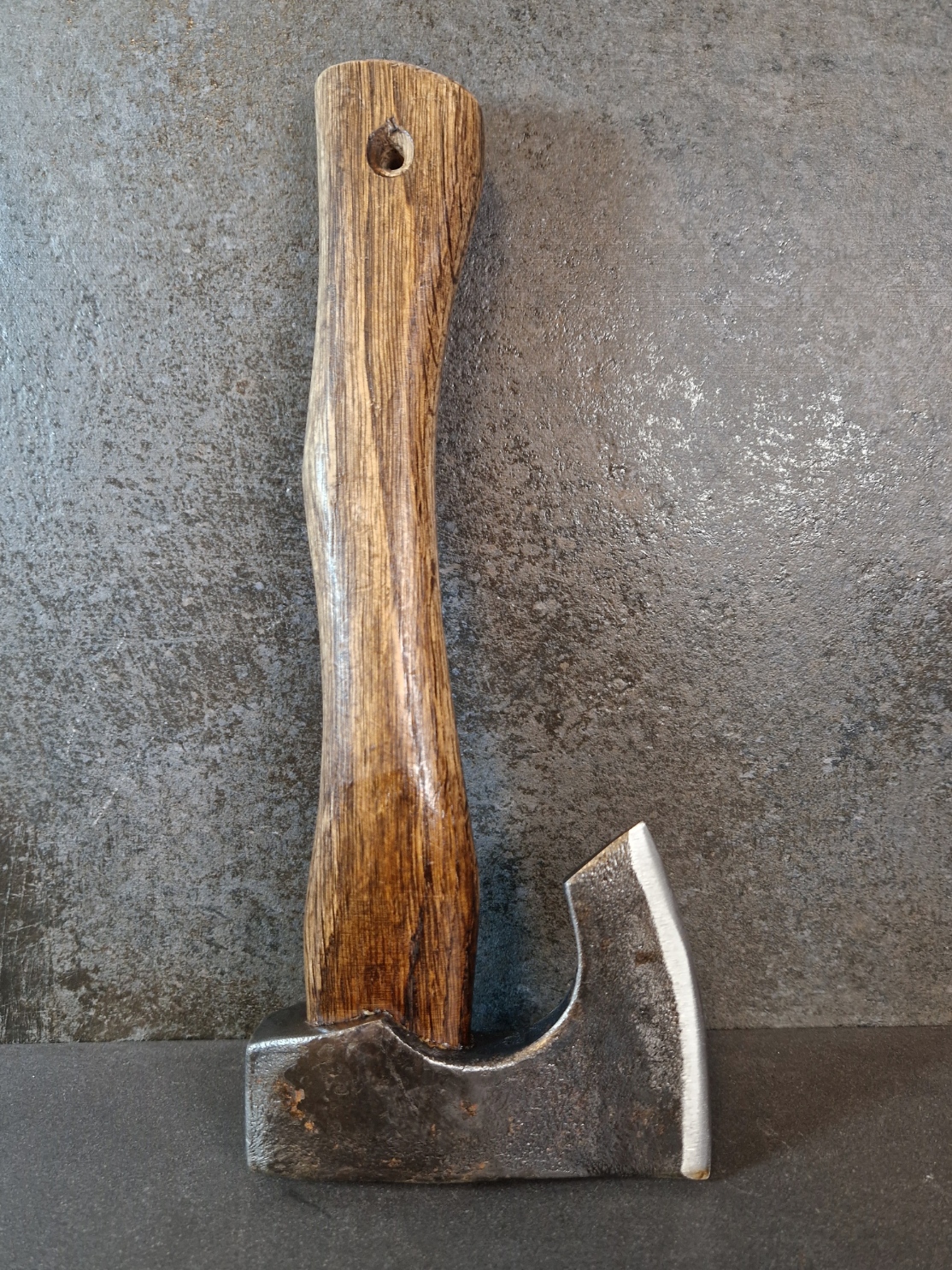 Vikinga Skäggyxa  i Kolstål   - 27cm