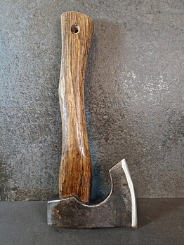 Vikinga Skäggyxa  i Kolstål   - 27cm