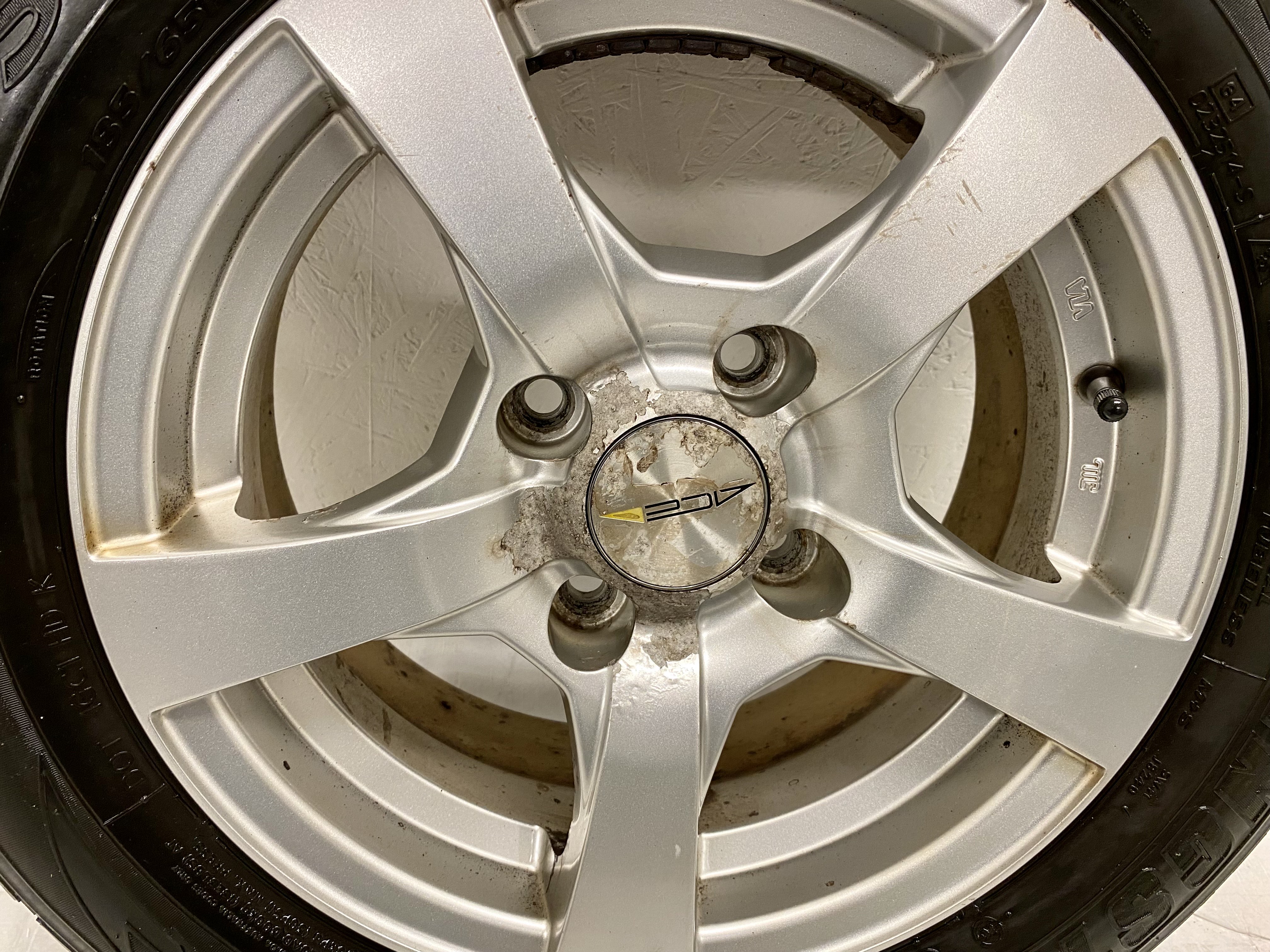 Kompletta Vinterhjul DUBB | 14" ACE 4x108 6x14 ET25 65.1 + 185/65 R14 90T Kingstar SW41 Winter | V21-2010 | 6.5|6.5|1|1 mm - 8