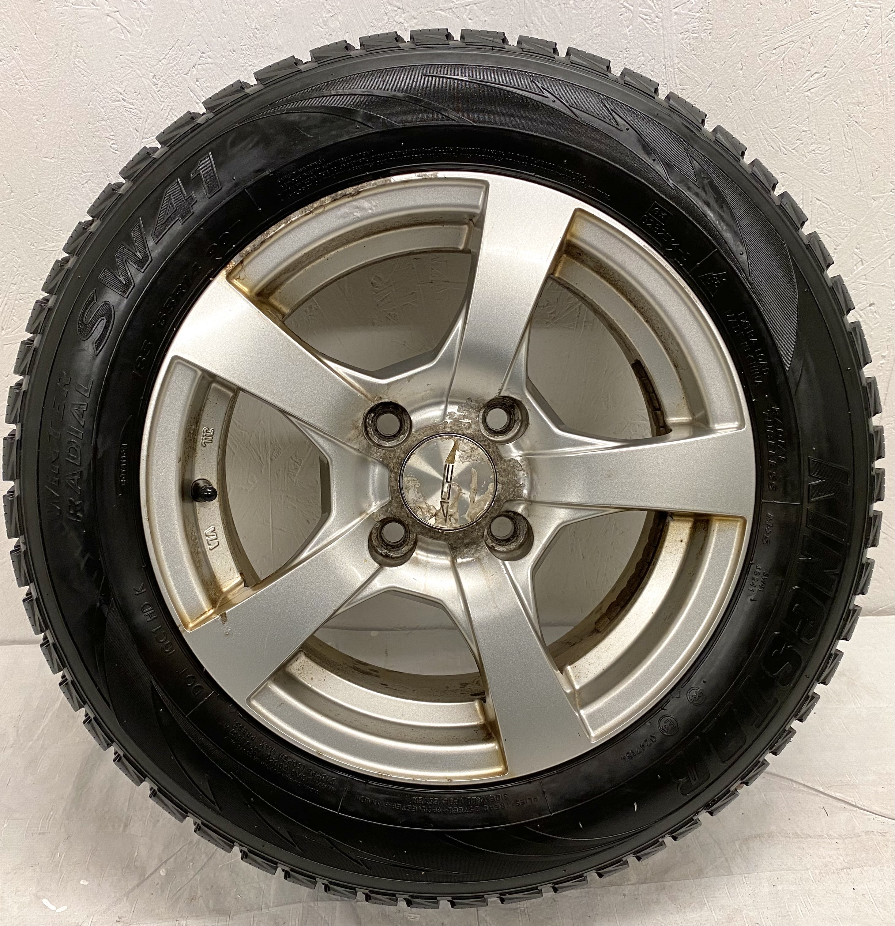 Kompletta Vinterhjul DUBB | 14" ACE 4x108 6x14 ET25 65.1 + 185/65 R14 90T Kingstar SW41 Winter | V21-2010 | 6.5|6.5|1|1 mm - 9