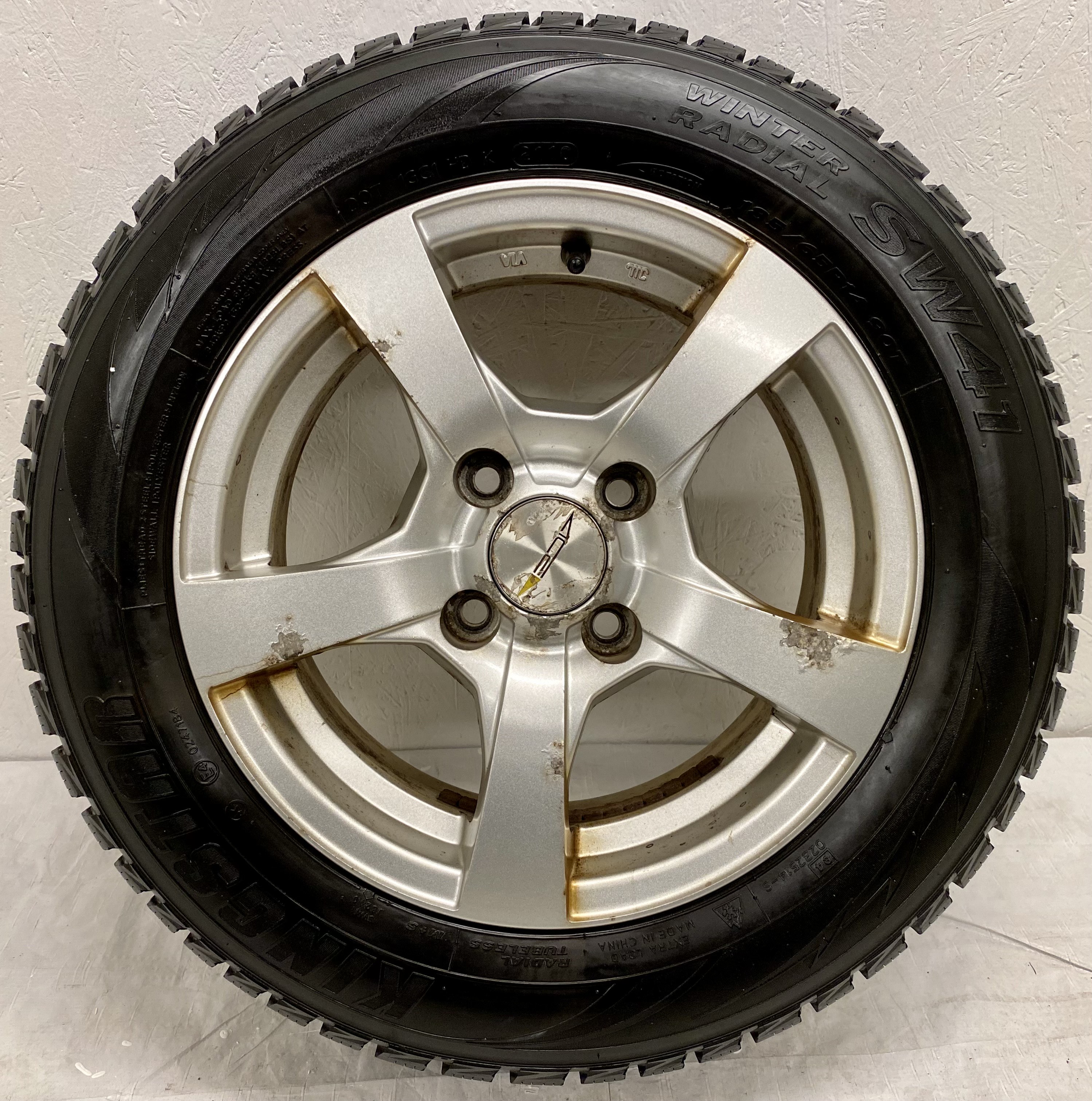Kompletta Vinterhjul DUBB | 14" ACE 4x108 6x14 ET25 65.1 + 185/65 R14 90T Kingstar SW41 Winter | V21-2010 | 6.5|6.5|1|1 mm - 11