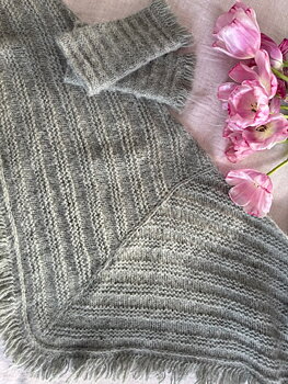 Fransy shawl