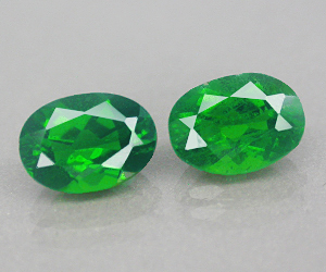 Gemas de diópsido cromado natural ovaladas de 7 x 5 mm a juego de 1,60 ct - 3