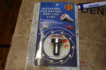 Lampa baklampa roterande "ETT EXEMPLAR"