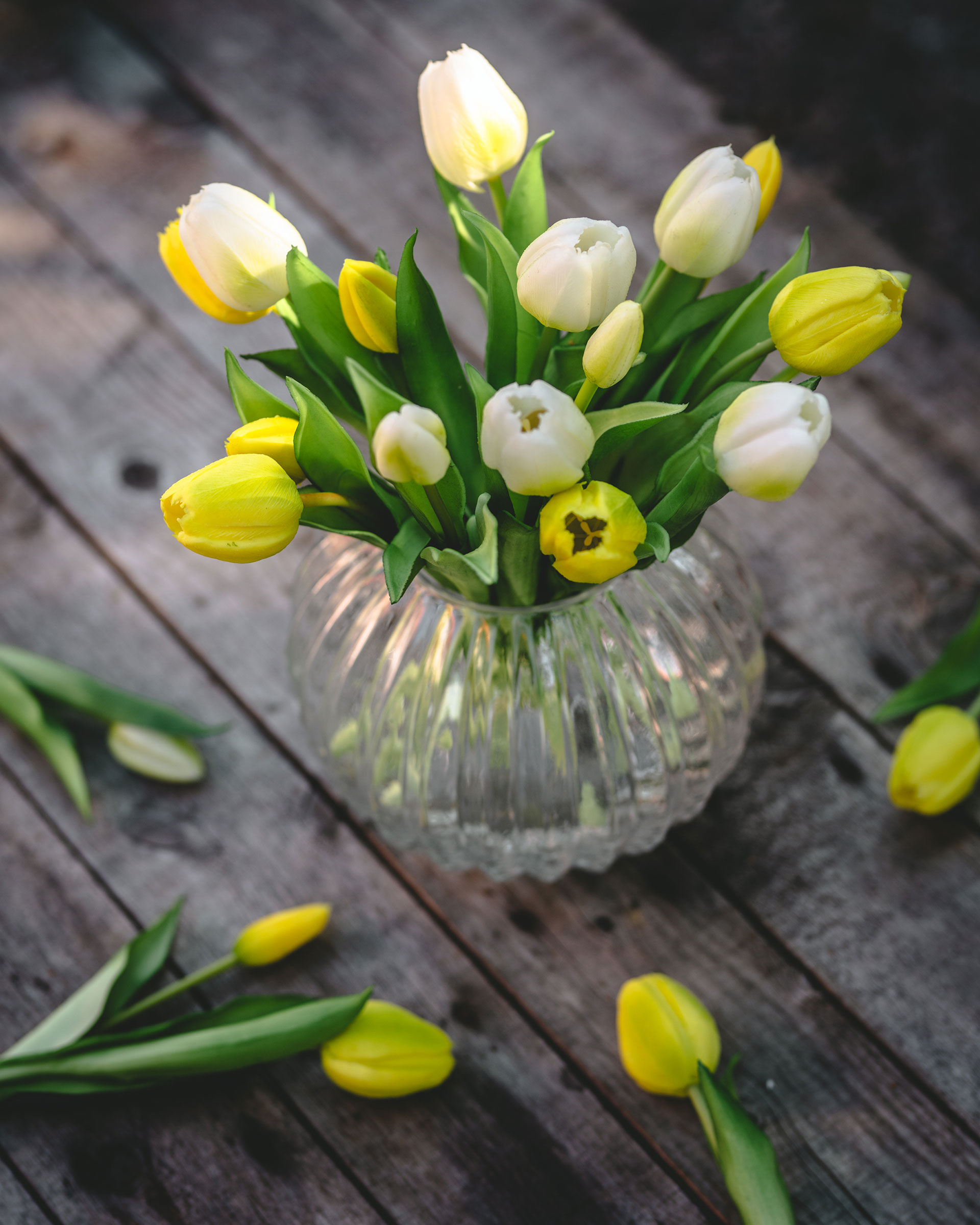 Artificial Tulip Bouquet White - 30 cm