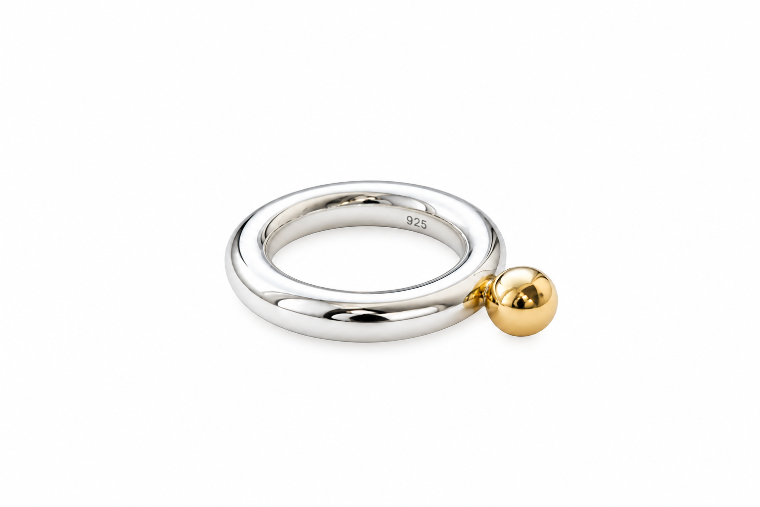Gat  Ring
