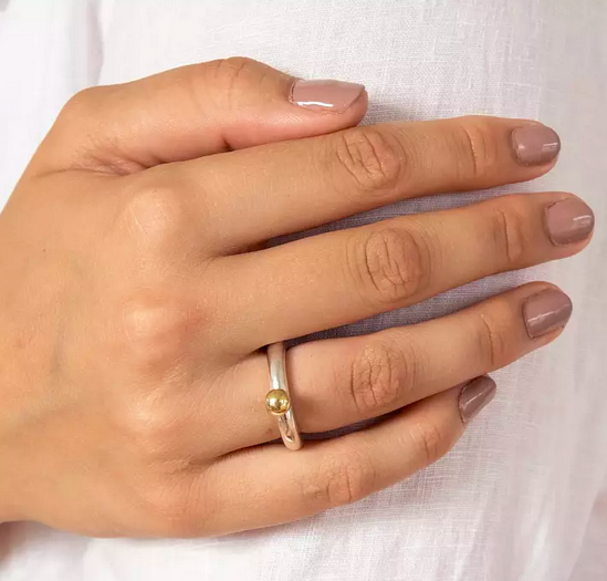 Gat  Ring