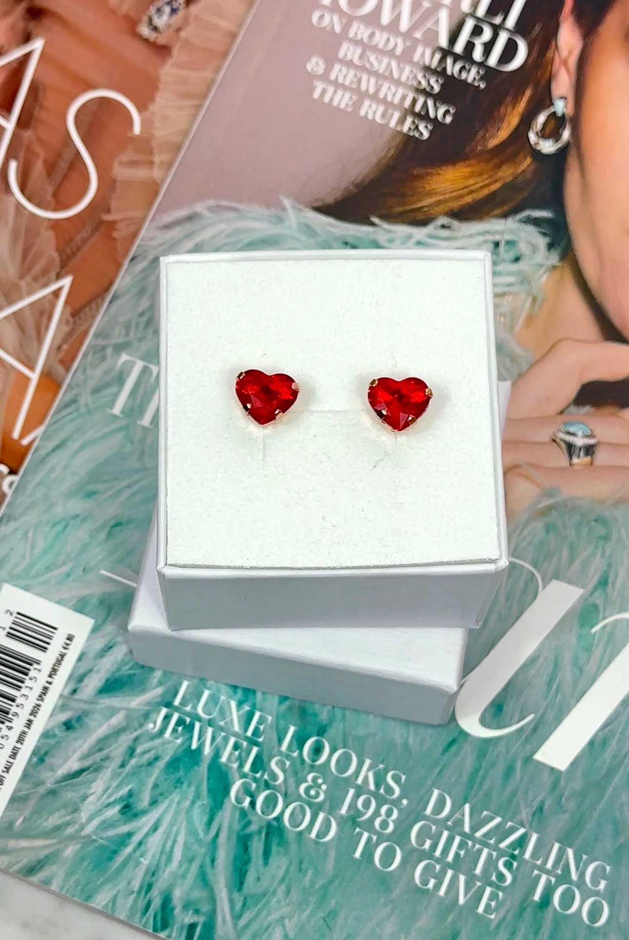 Earring Petite Forever Heart Red Gold