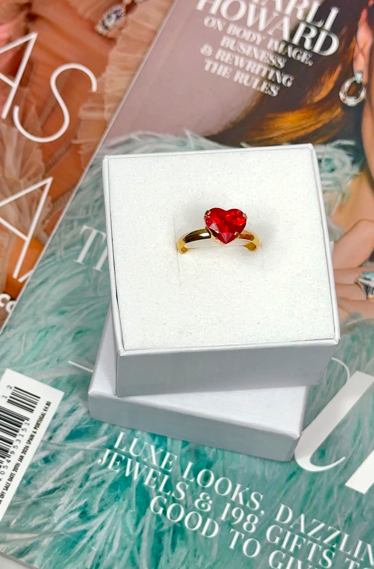 Ring Petite Forever Heart Red Gold