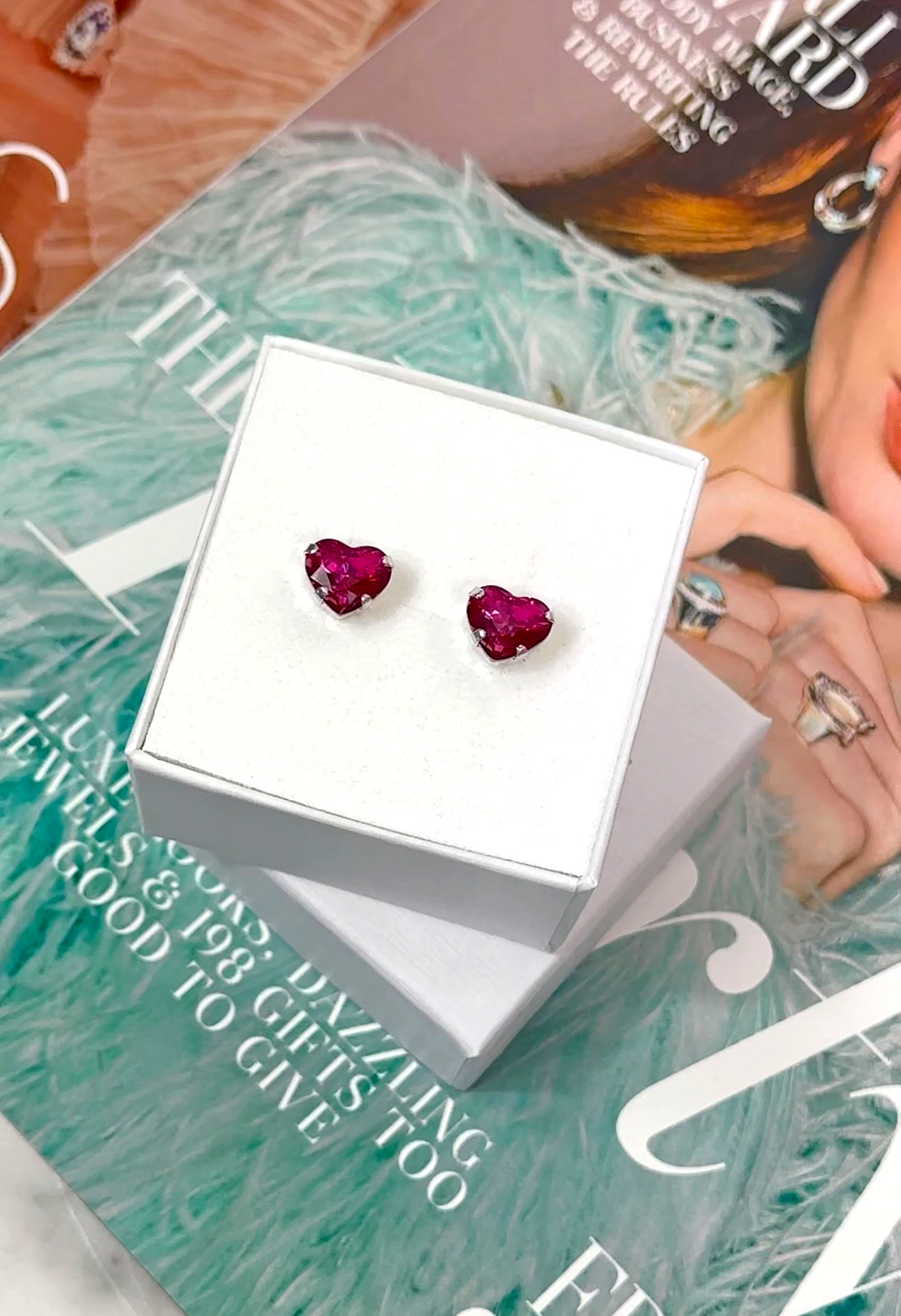 Earring Petite Forever Heart Dark Rose Silver