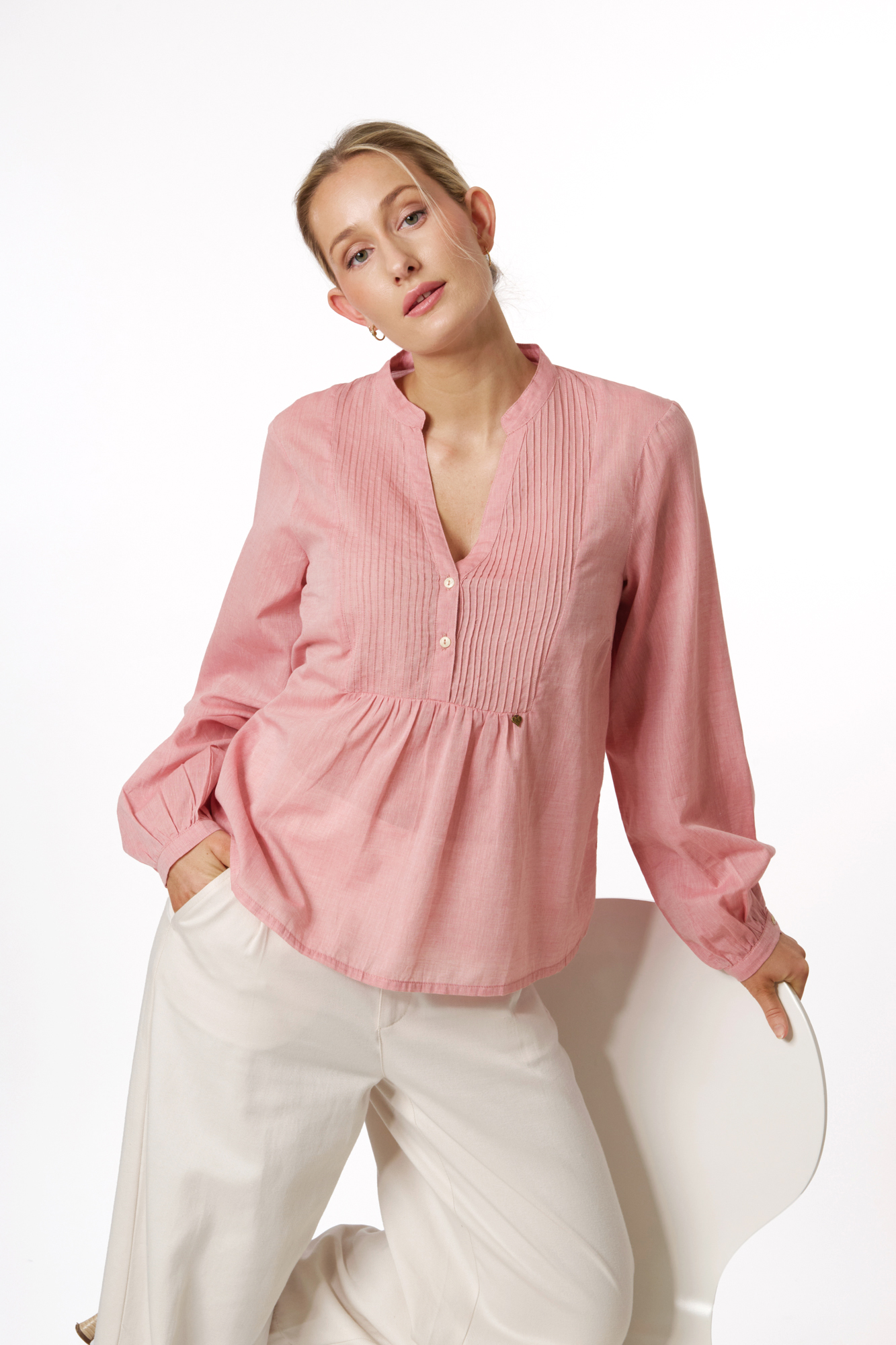 Junie blus  peony