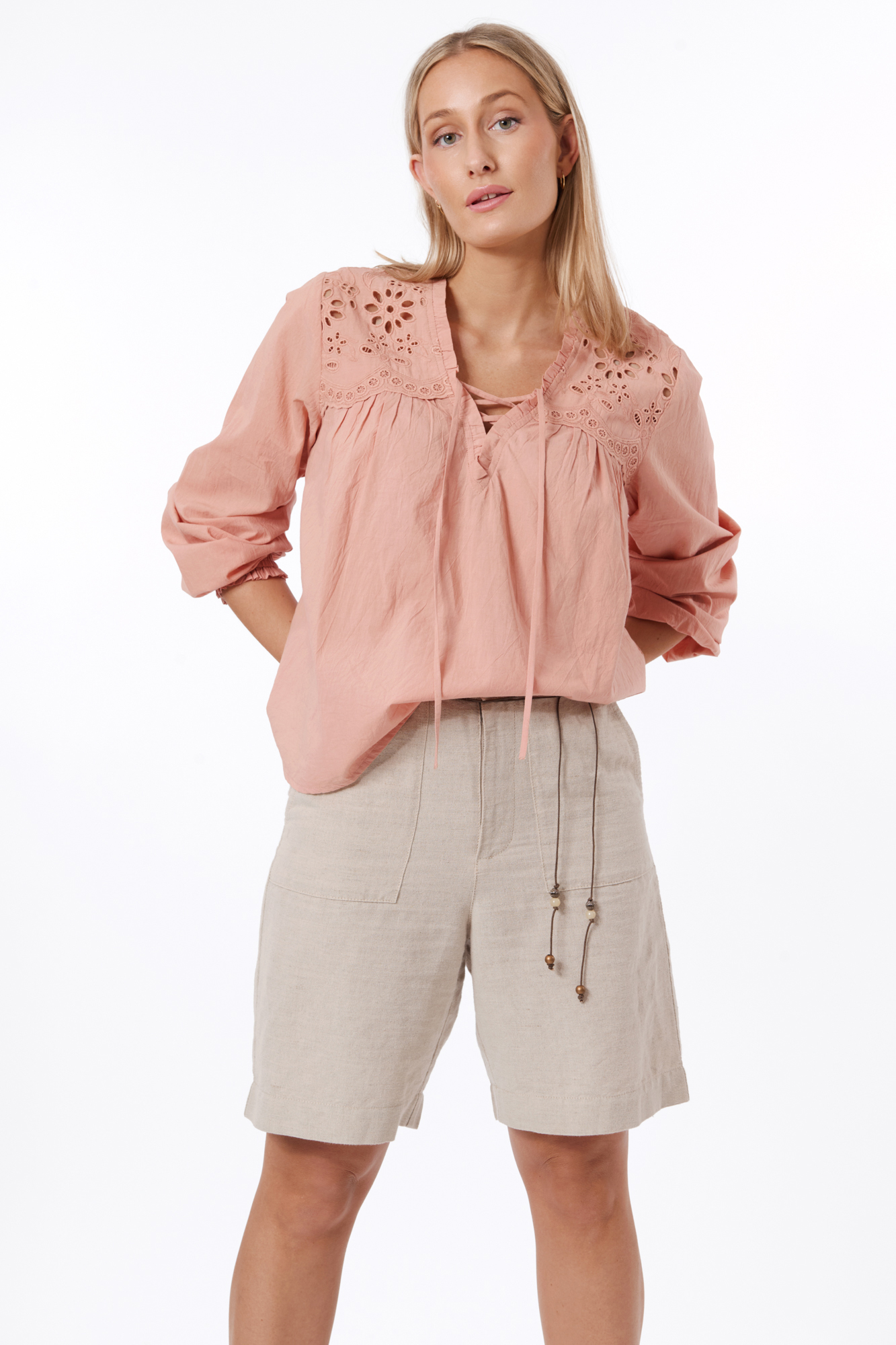 Justina shorts  linne - 13
