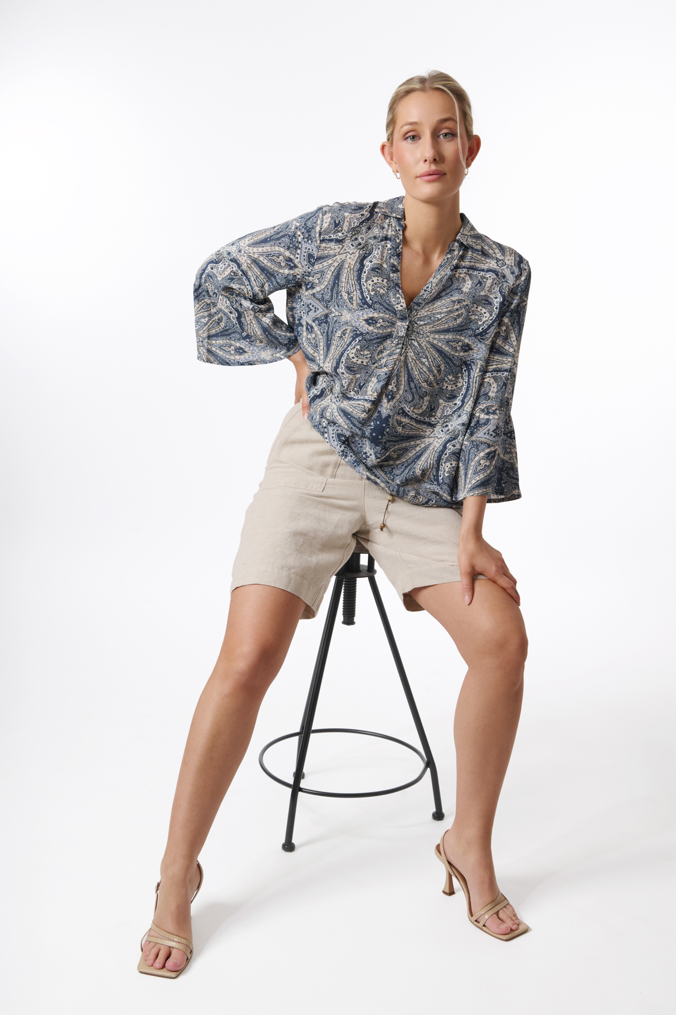 Justina shorts  linne - 7