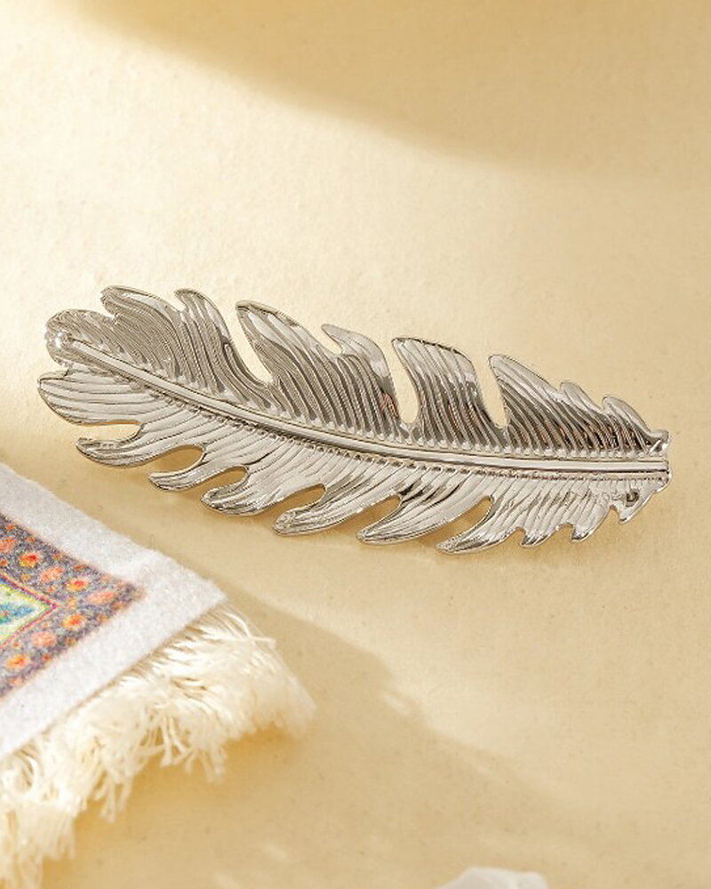 Brosch fjäder silver