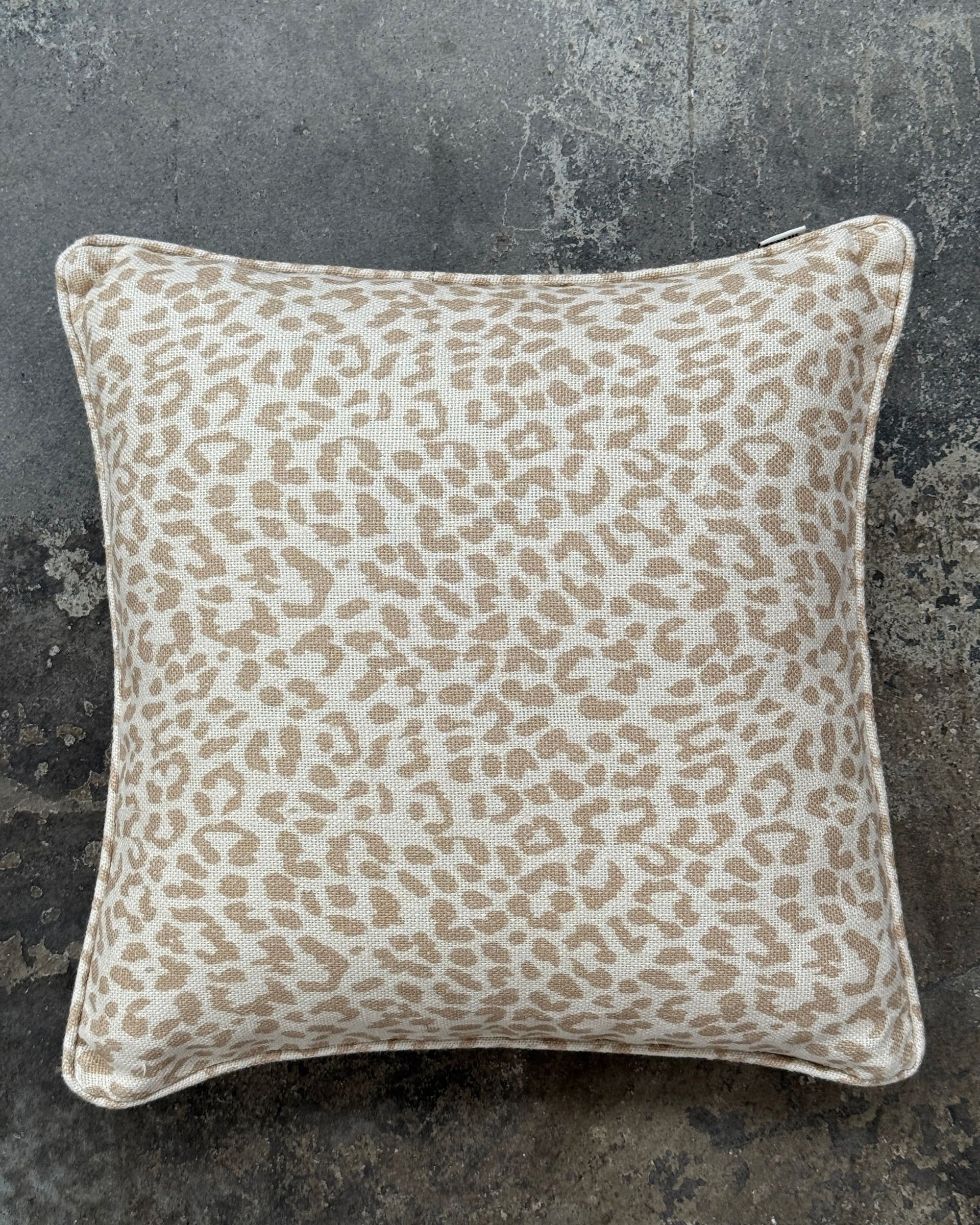Kudde Norell Leopard 50x50cm