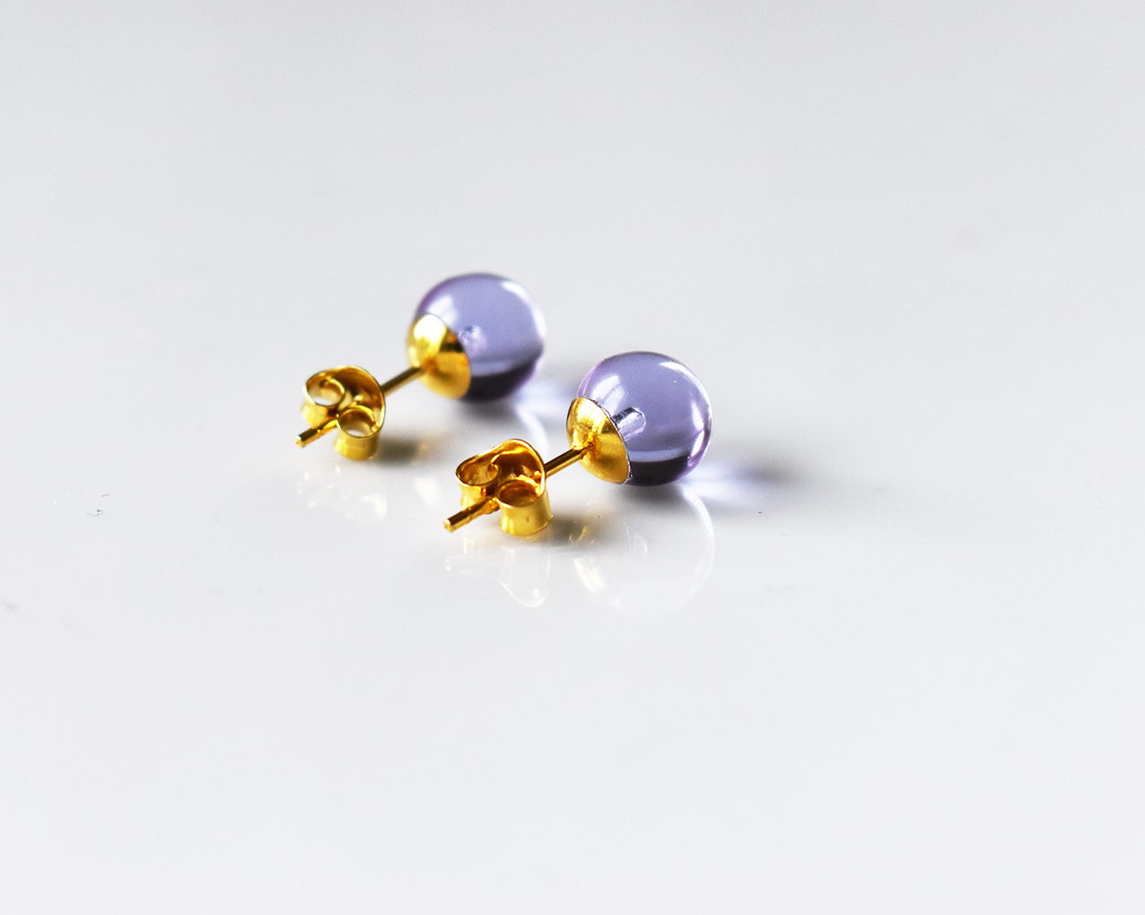 NATURE LILAC - purple ear sticks gold plated