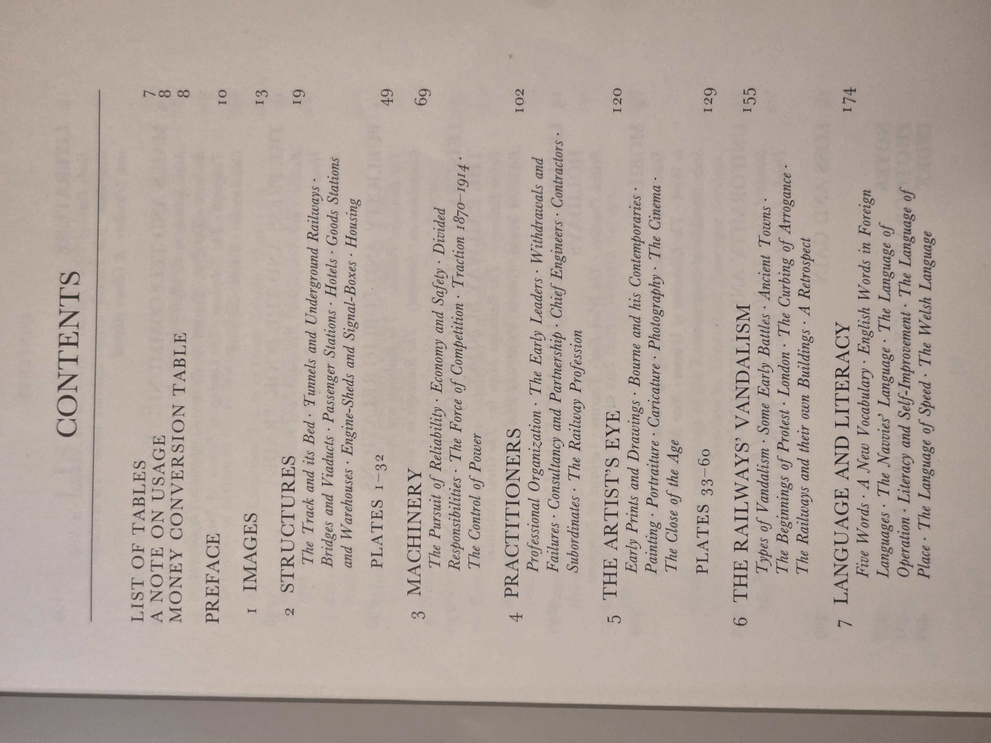 Brukt bok:  The Victorian Railway - 3