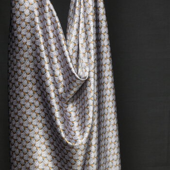 Liberty Belgravia silkes satin Evelyn Trailj