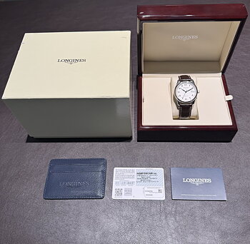 SÅLD 16 mars 2026 för 11.500:-  Longines Master Collection 40