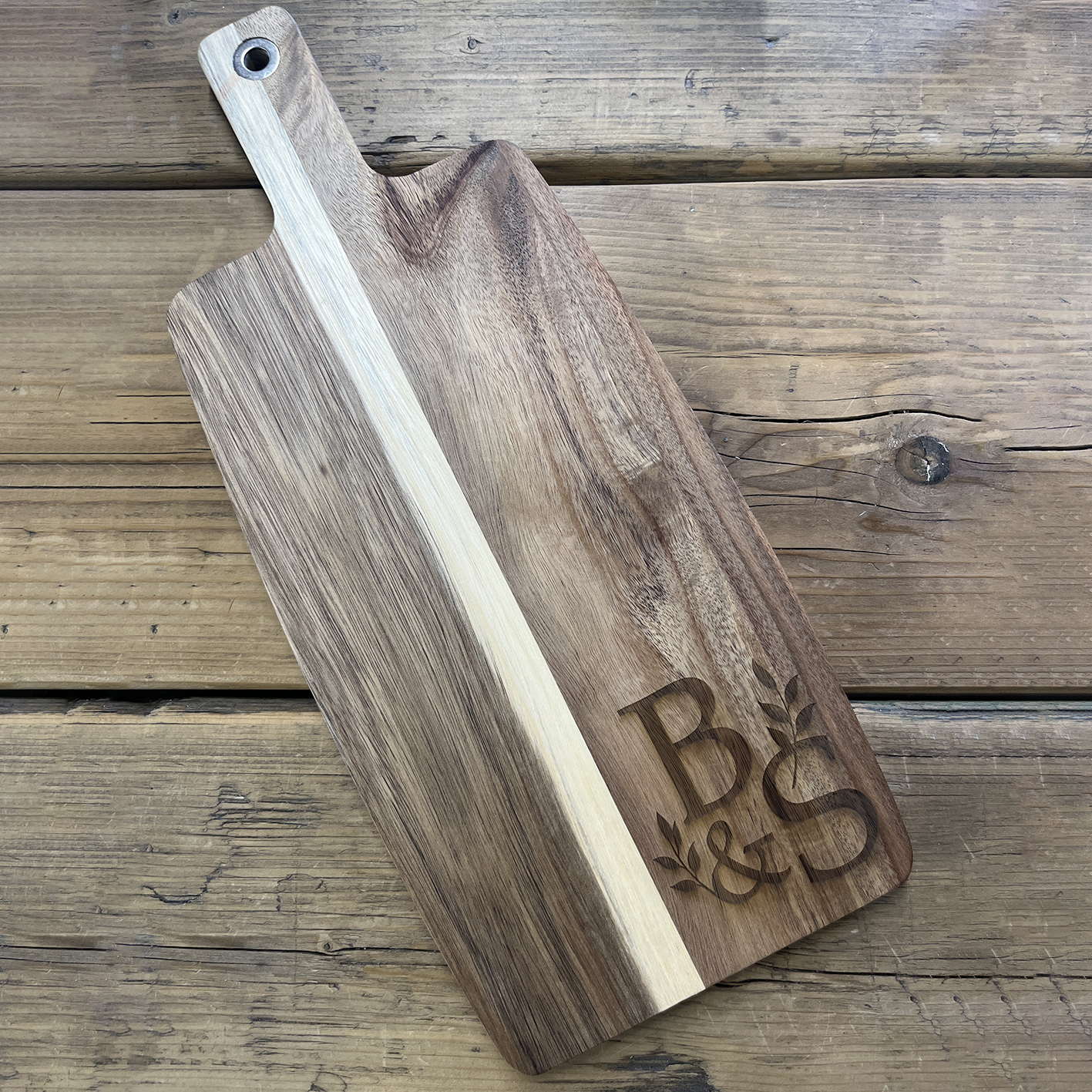 Cutting board initials - 3