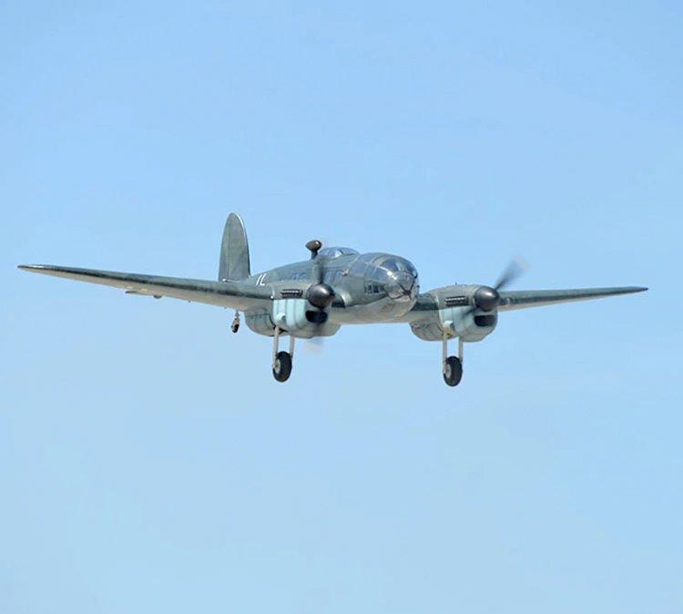 Black Horse Heinkel HE 111 20cc 2500mm spv. med ellandställ - 6