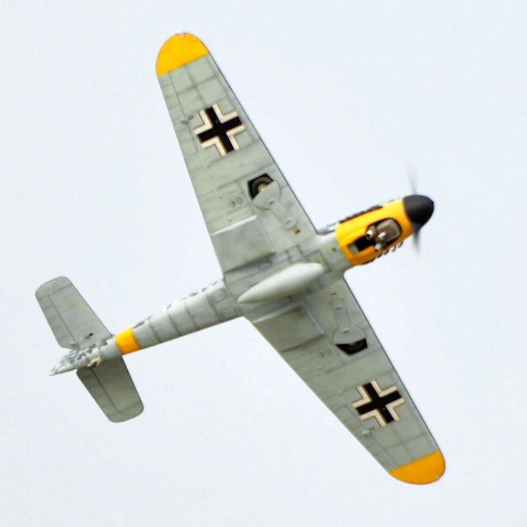 Black Horse Messerschmitt BF109G 60cc Gas - 4