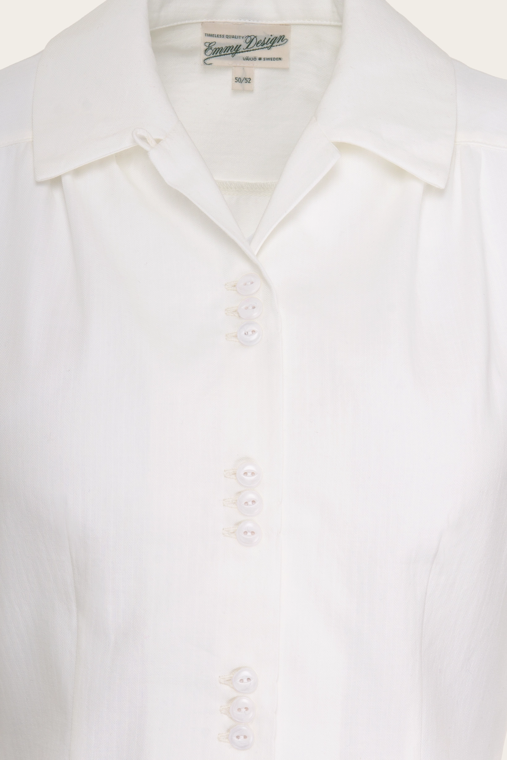 That Same Old Favorite Blouse - 2
