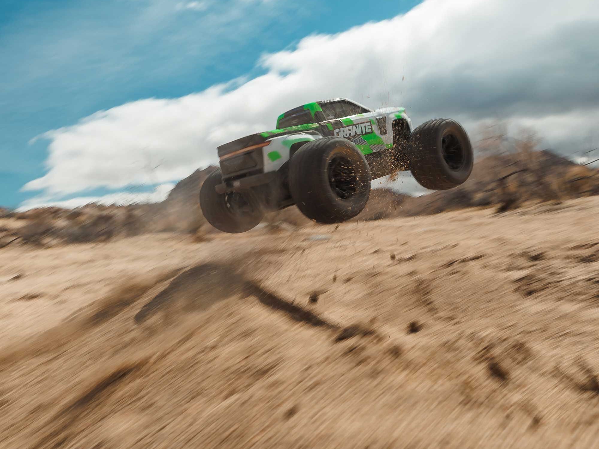 Arrma 1/10 GRANITE MEGA 665 4X4 RTR Brushed Monster Truck, Green - 21