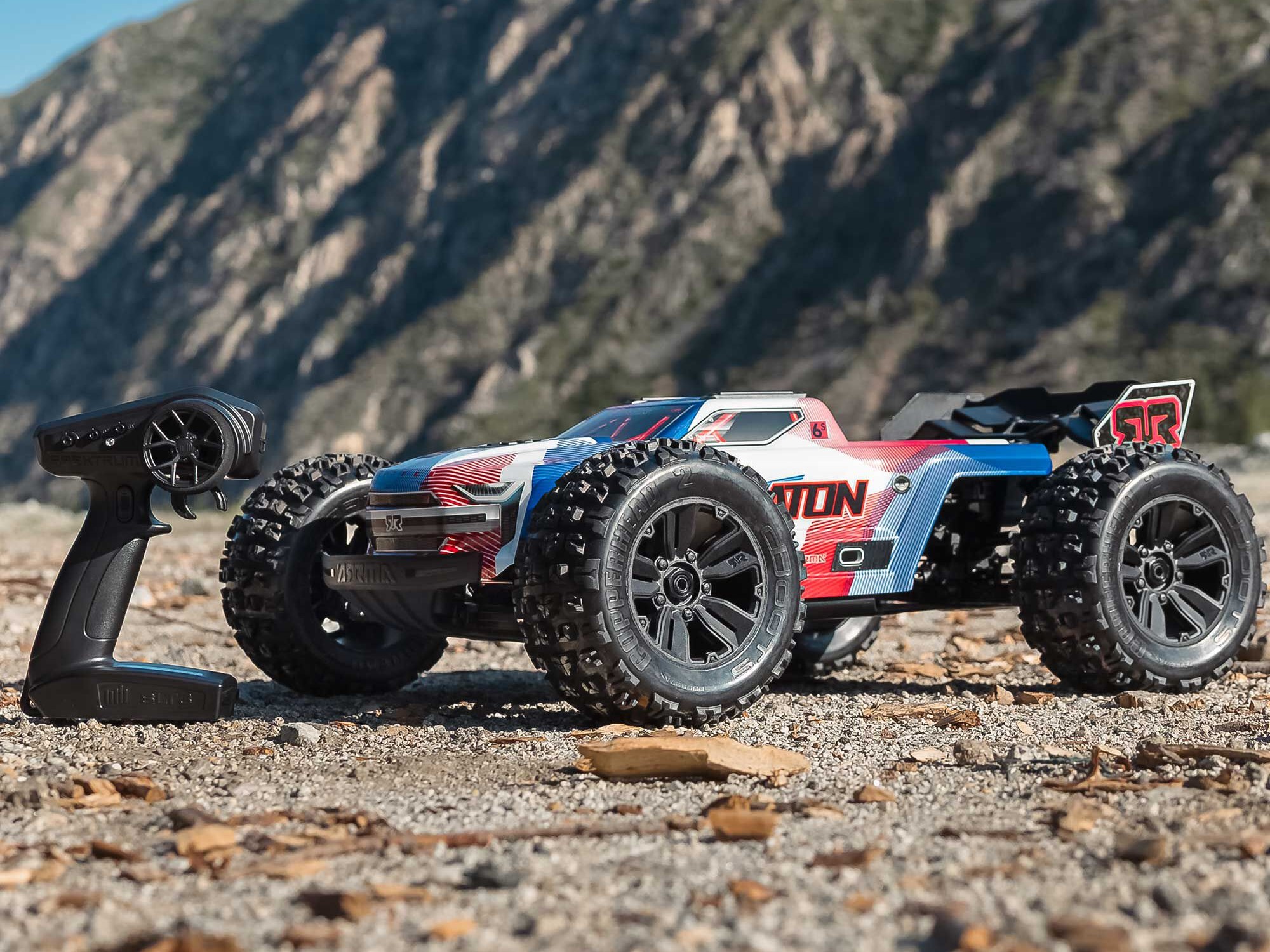 Arrma 1/8 KRATON 4X4 6S BLX BRUSHLESS V6 SPEED TRUCK RTR (Blue/Red) - 19