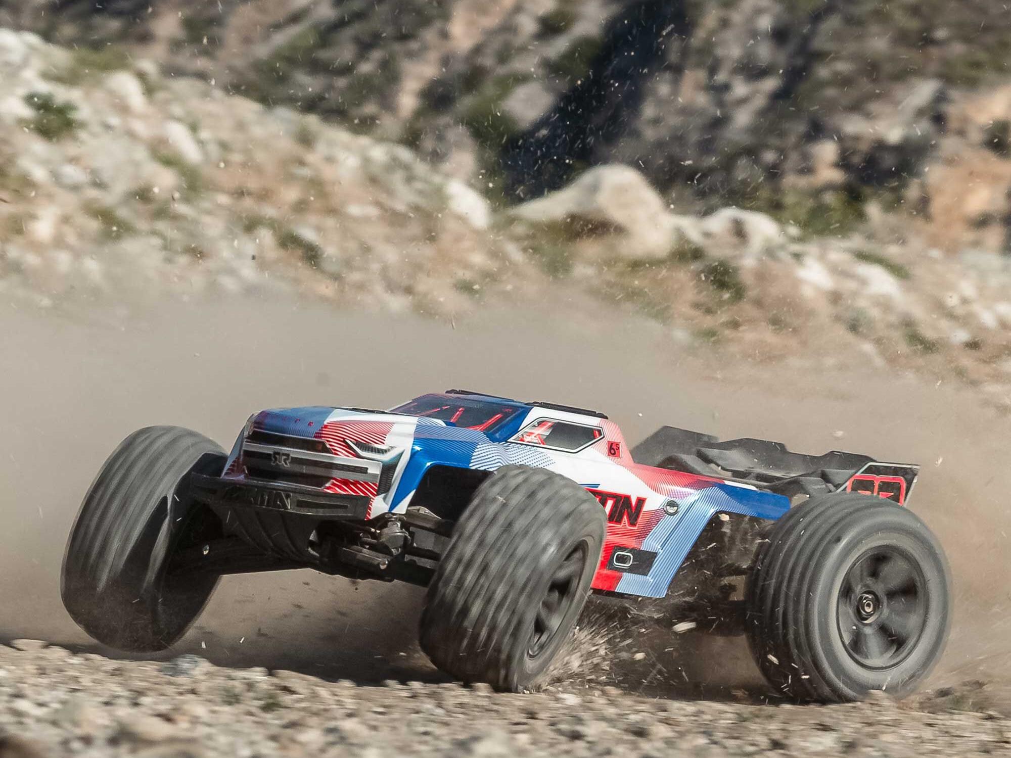Arrma 1/8 KRATON 4X4 6S BLX BRUSHLESS V6 SPEED TRUCK RTR (Blue/Red) - 25