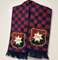 Stickad, rutig halsduk