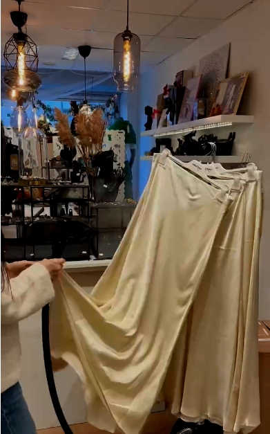 Ottod'Ame Satin Skirt - 2