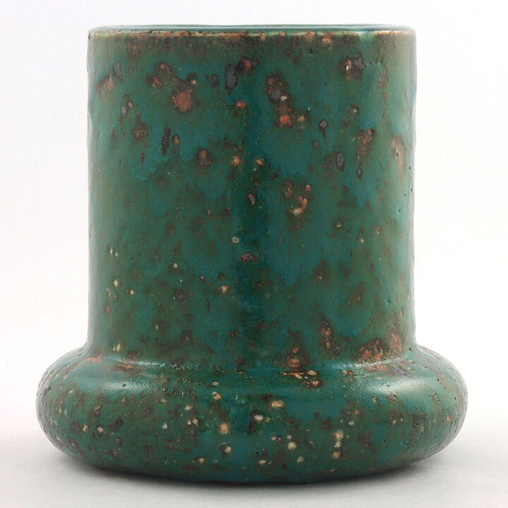 Marianne Westman (1964) Unique Green Vase  with Modern Form 14 cm