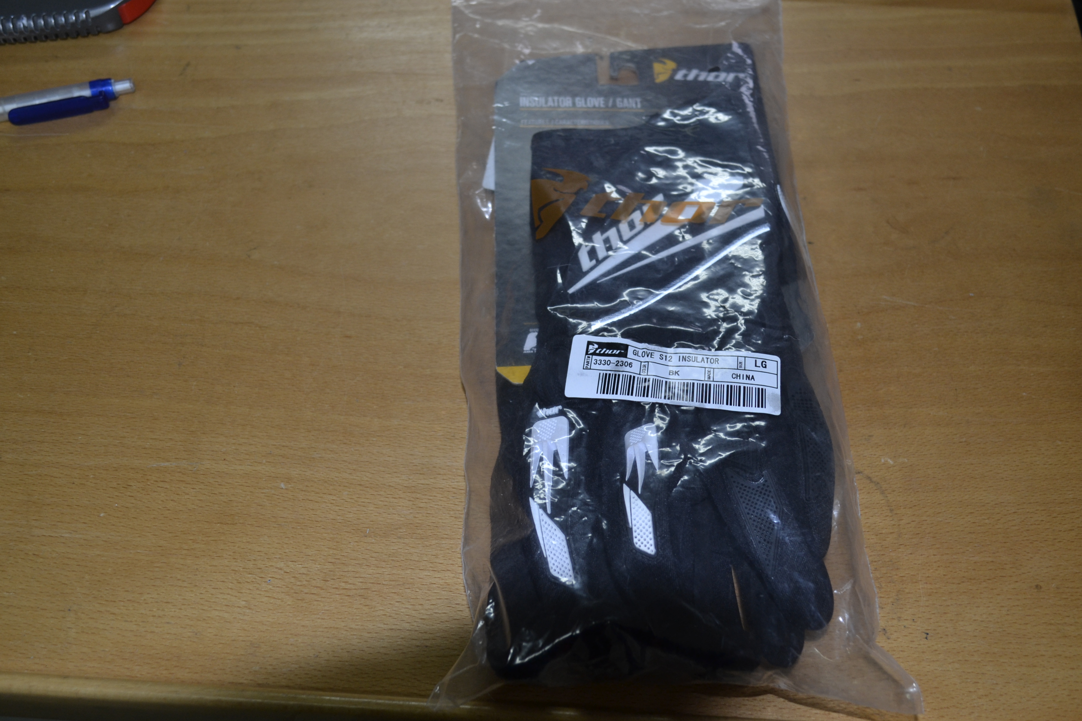 Crosshandskar Thor S12 Insulator "ETT EXEMPLAR" - 4