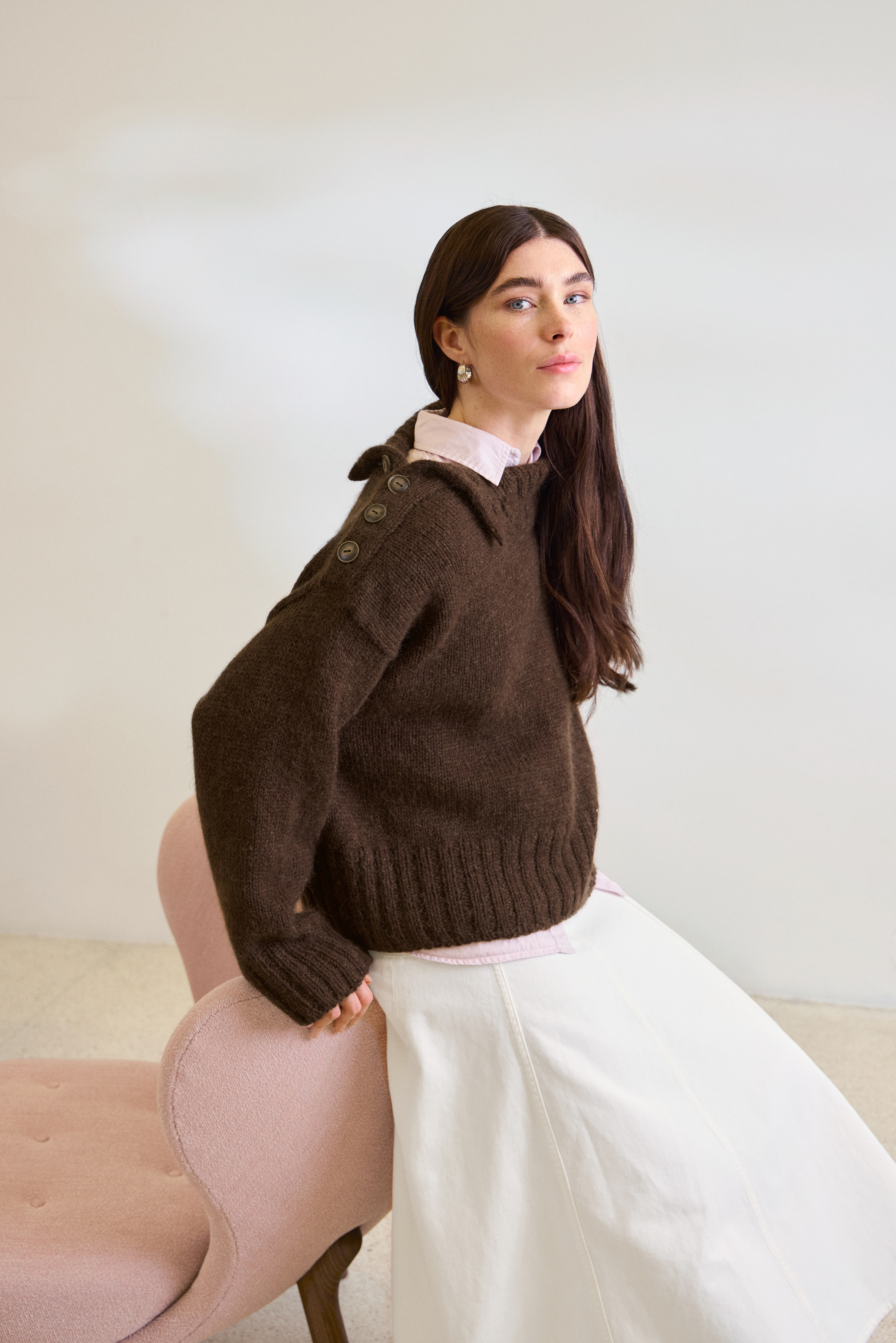 Sandnes Mina Sweater 2602_02 (16 m st 5 & 5,5) - 4