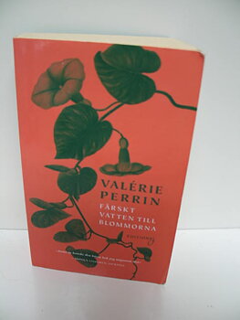 FÄRSKT VATTEN TILL BLOMMORNA