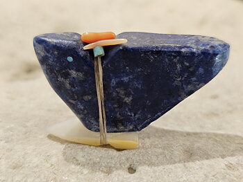 Zuni fetish bird