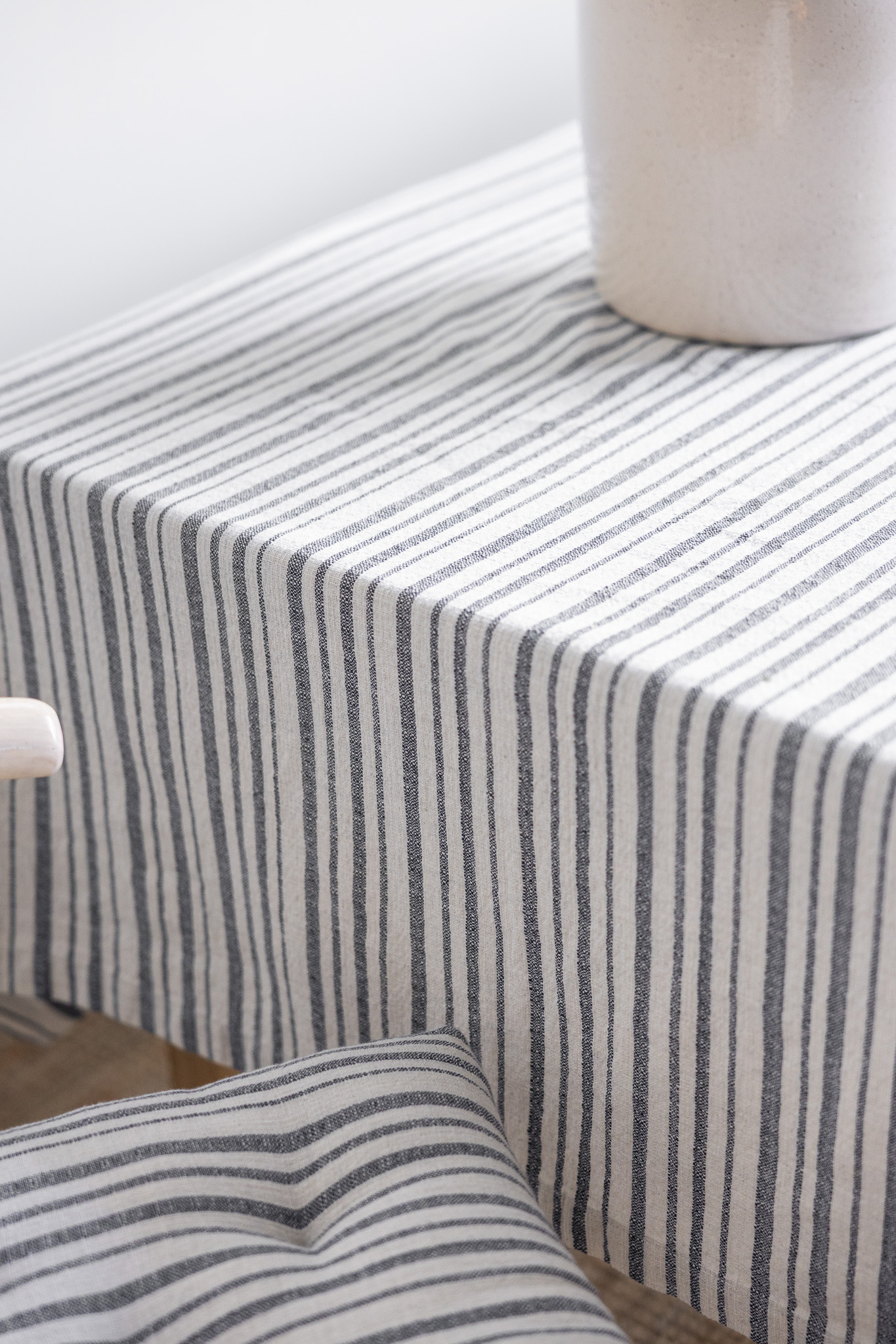 Karlelund - Natural white/blue tablecloth - 350x140 cm - 3