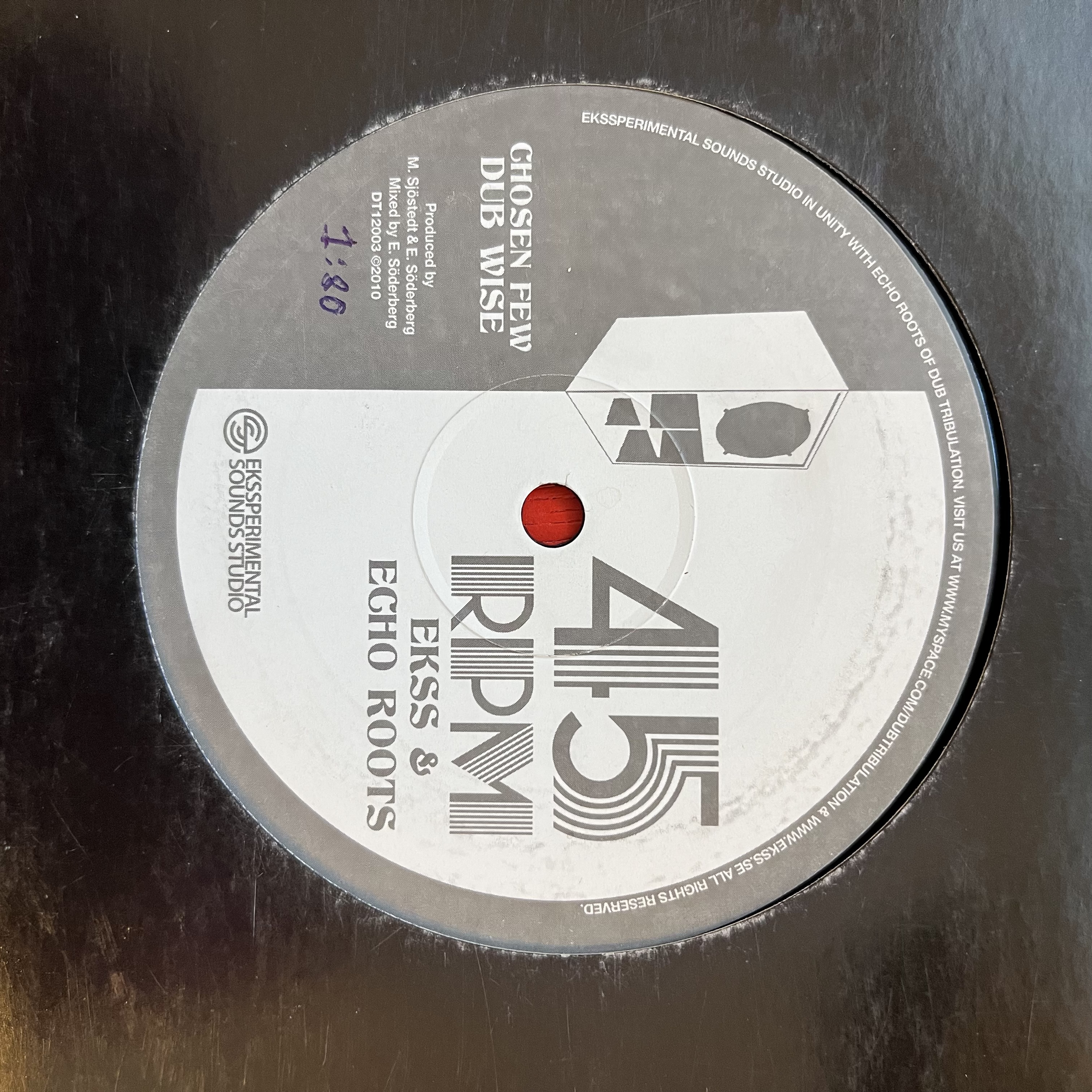 Echo Roots & Ekss – Taurus/Chosen Few