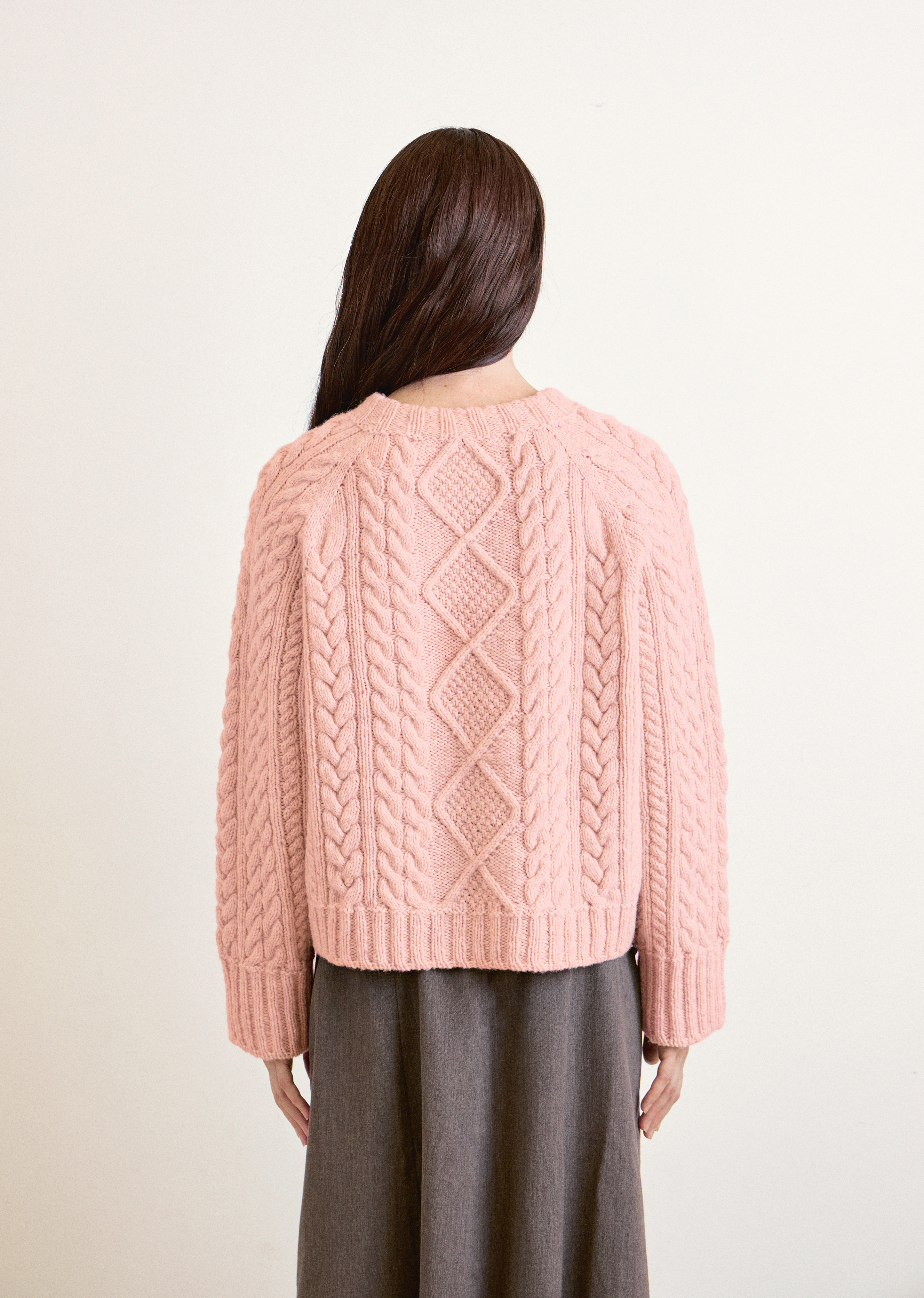 Sandnes Loom Sweater 2602_08 (18 m flätstick st 4) - 4