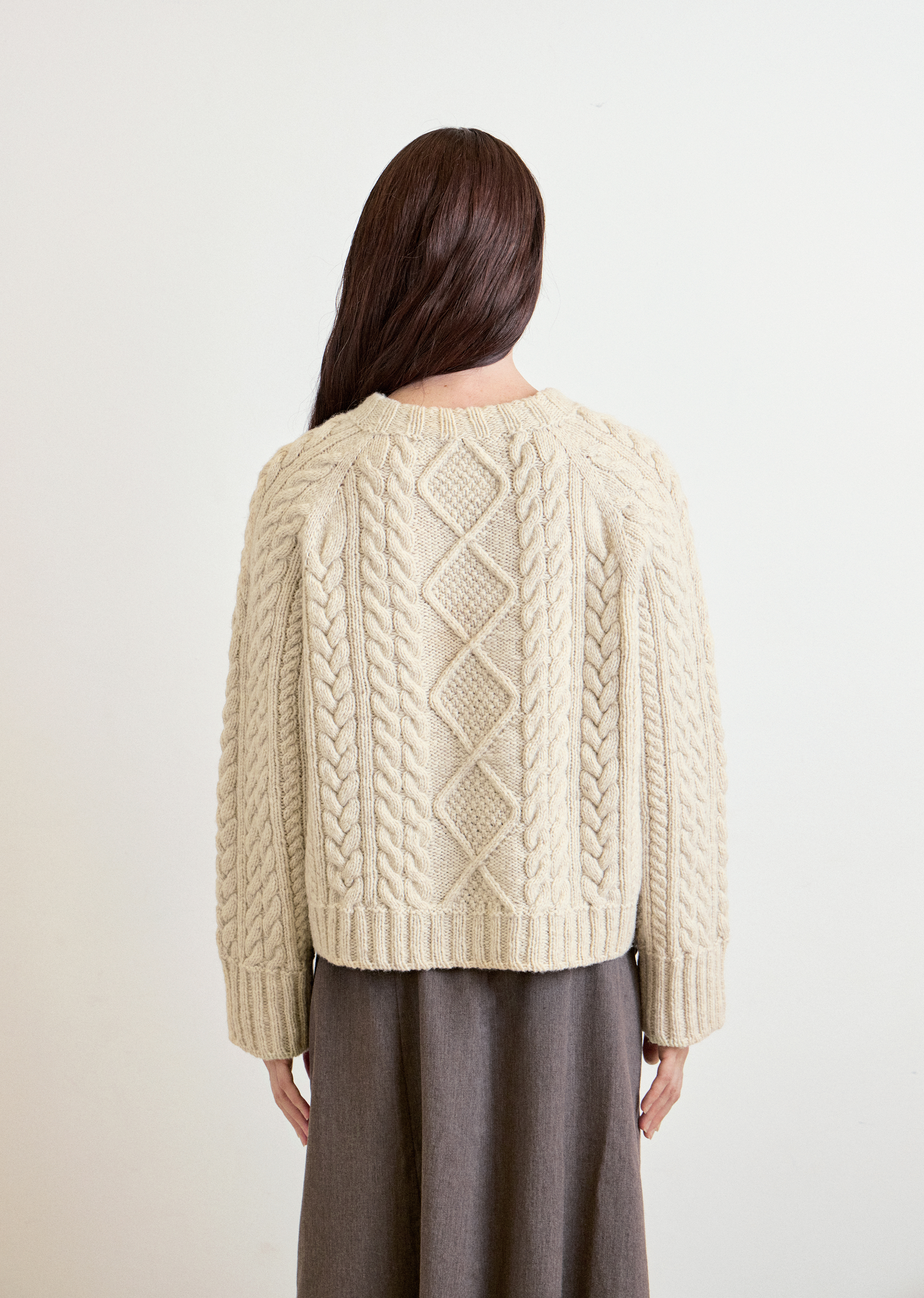 Sandnes Loom Sweater 2602_08 (18 m flätstick st 4) - 3