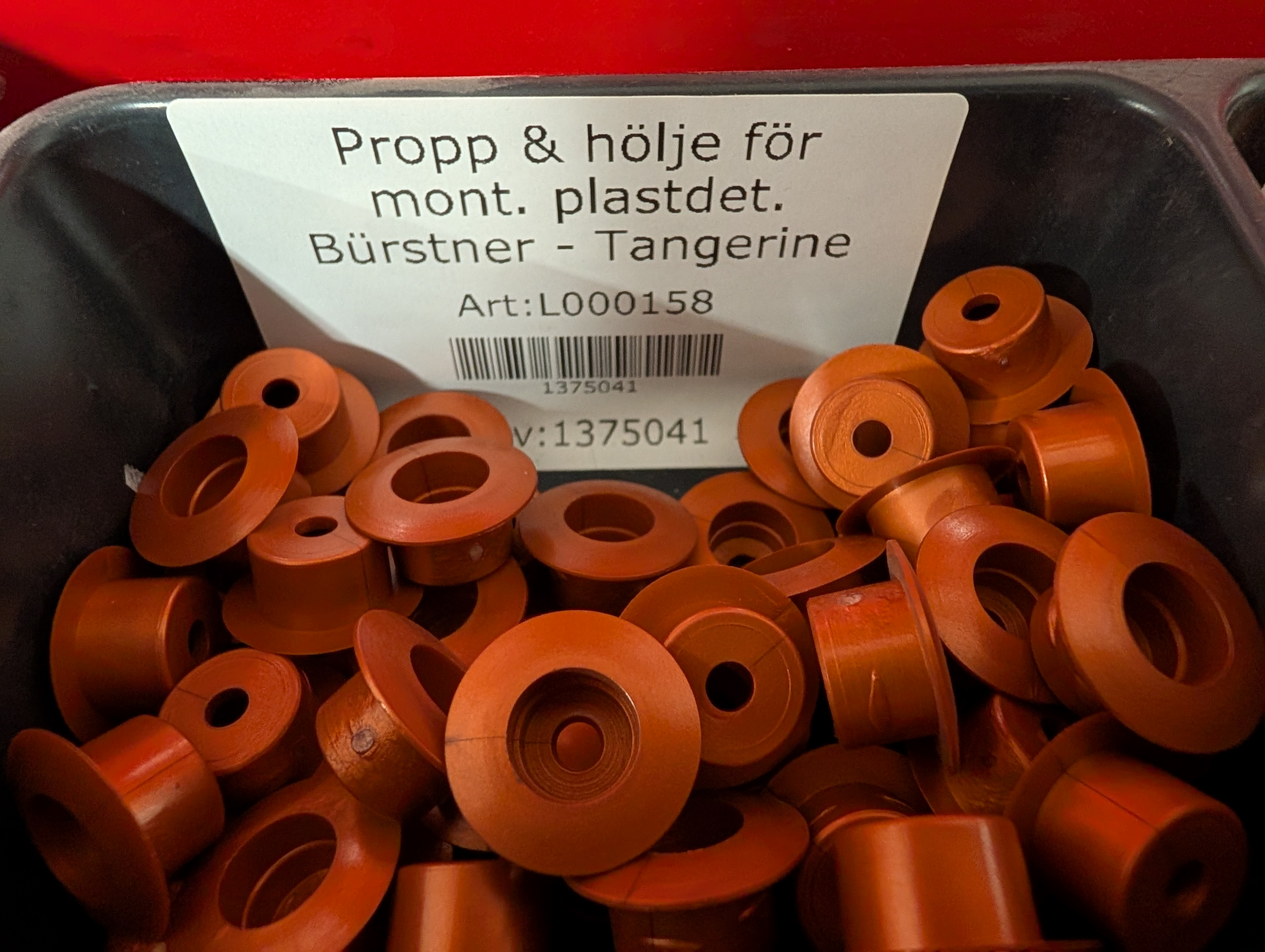 Stik og hus til montering af plastdele Bürstner - Tangerine - 2