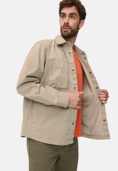 Overshirt. Beige  från camel active. 